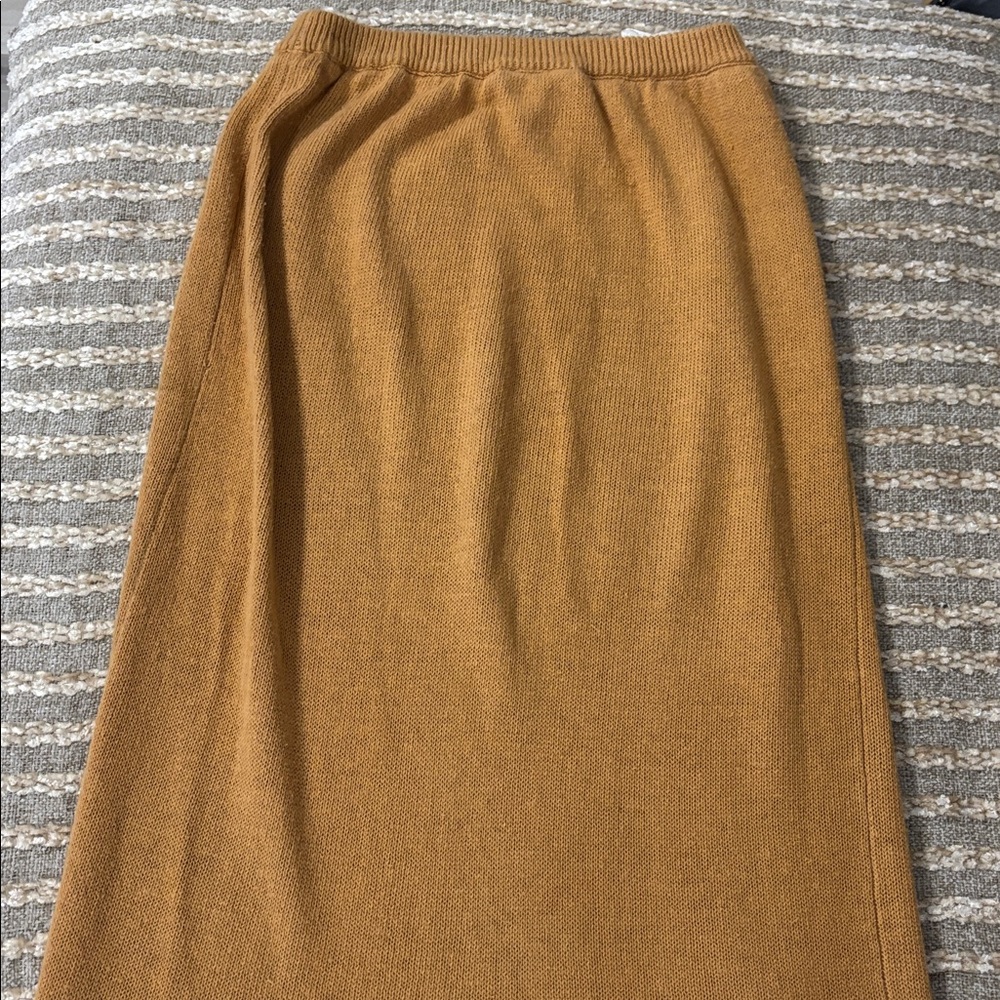 Christian Dior Vintage Mustard Ribbed Knit High Waist Pencil Midi Skirt Size M‎ - Picture 6 of 12